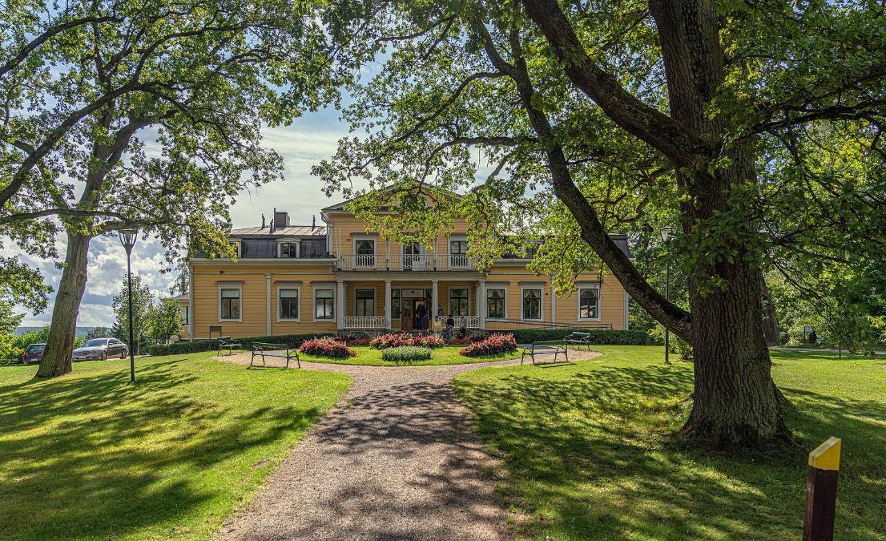 Mukkulan Kartano Hotel Lahti Exterior foto